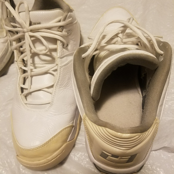 Meet your Posher, Rich - Picture 6 of 12